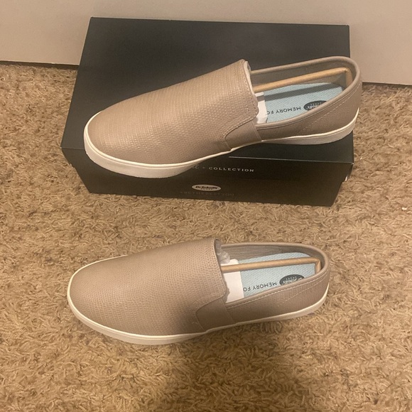 Dr. Scholl's Luna Slip-on Taupe Flats with White Sole. Women’s Size 10 - Picture 8 of 10